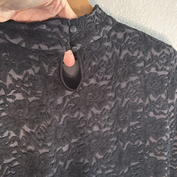 Badgley Mischka American Glamour Black Lace Top Witchy Purple Gothic Fall Mesh - Picture 6 of 7